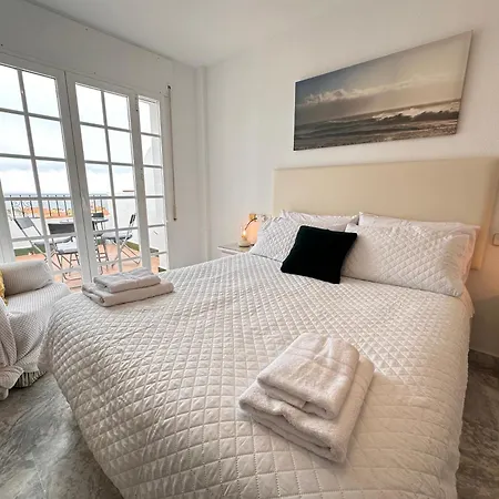 Apartamento Nuestro Atico Con Vistas Al Mar Terraza, Piscina Y Parking Málaga