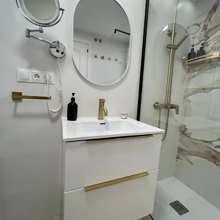 Nuestro Atico Con Vistas Al Mar Terraza, Piscina Y Parking * Málaga