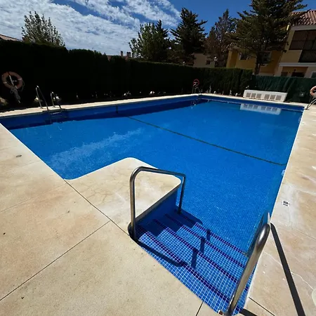 Apartamento Nuestro Atico Con Vistas Al Mar Terraza, Piscina Y Parking *